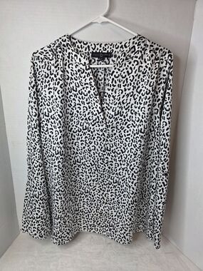 Fred David Black & White Leopard Print V-Neck Blouse